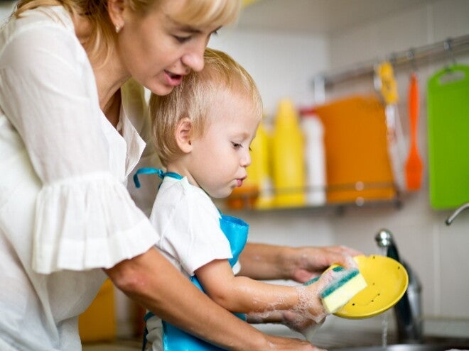 Shaping your child’s attitude towards work:The value of doing chores Shaping your child’s attitude towards work:The value of doing chores